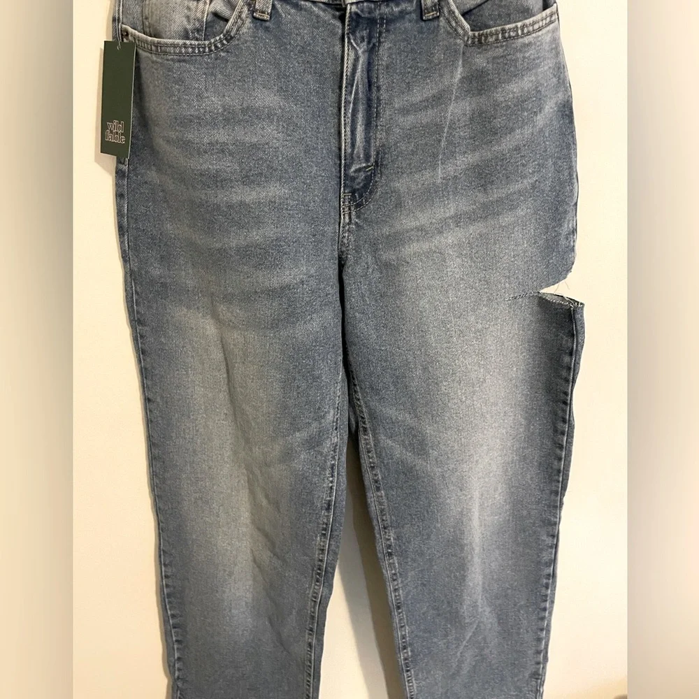 Sz 6/29” inseam woman Medium wash 90s relaxed straight jeans wild fable - Picture 6 of 6
